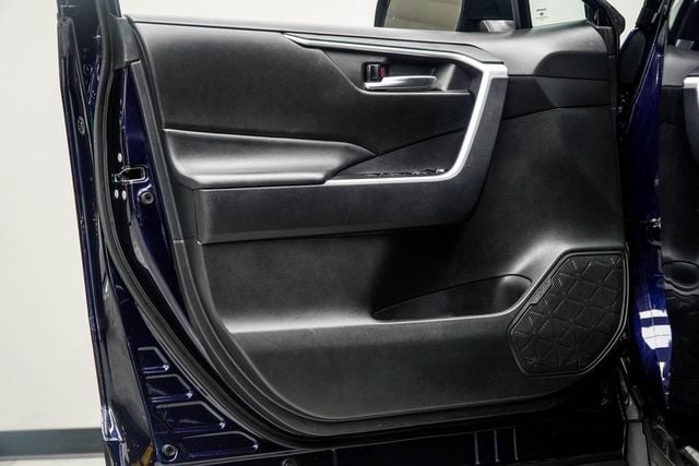 2024 Toyota RAV4 XLE FWD - 22868240 - 29