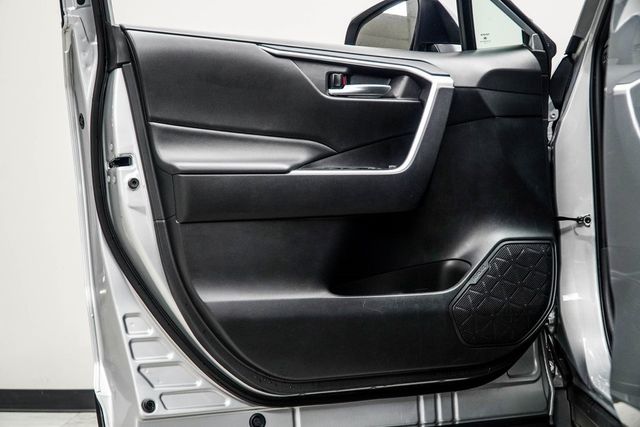 2024 Toyota RAV4 XLE FWD - 22972467 - 30