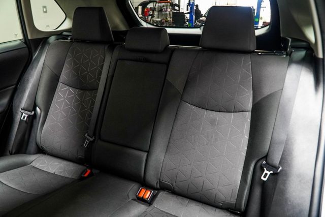 2024 Toyota RAV4 XLE FWD - 22972467 - 35