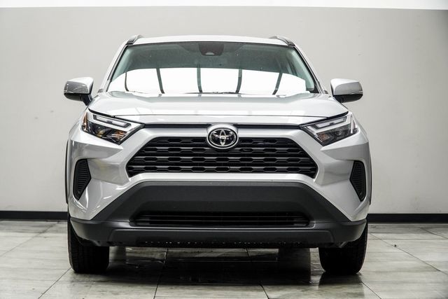 2024 Toyota RAV4 XLE FWD - 22972467 - 6
