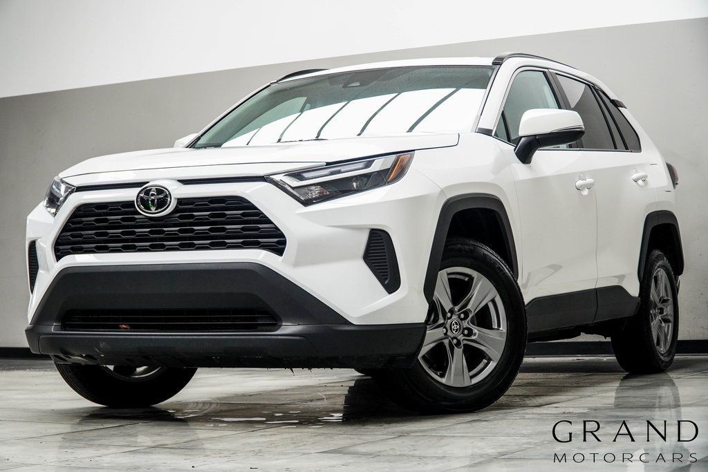 2024 Toyota RAV4
