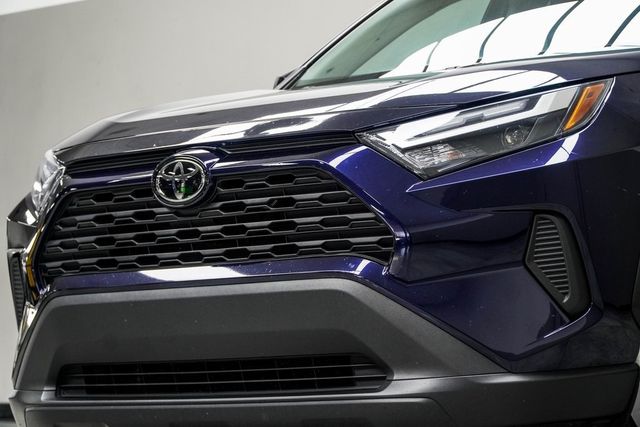 2024 Toyota RAV4 XLE FWD - 22972575 - 1