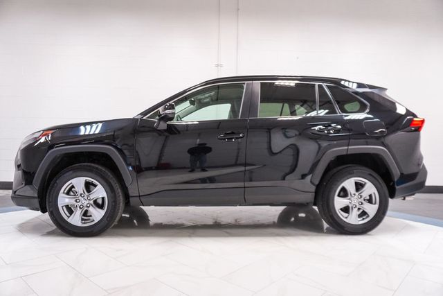 2024 Toyota RAV4 XLE FWD - 23038981 - 30