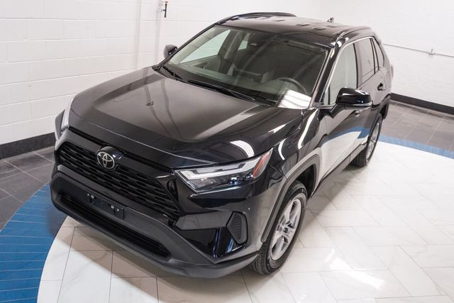 2024 Toyota RAV4 XLE FWD - 23038981 - 36