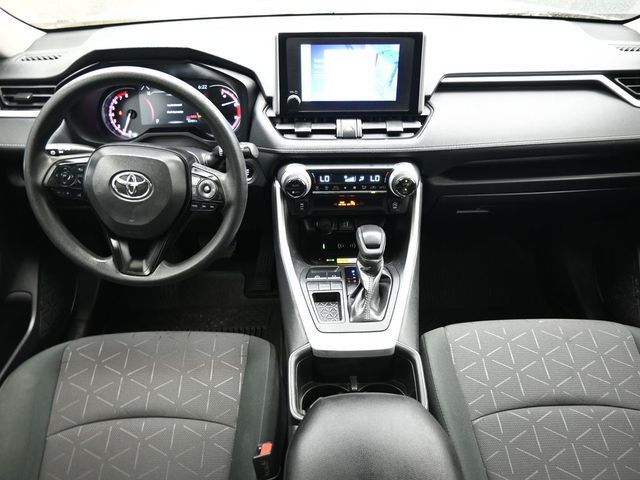 2024 Toyota RAV4 XLE FWD - 22993162 - 12