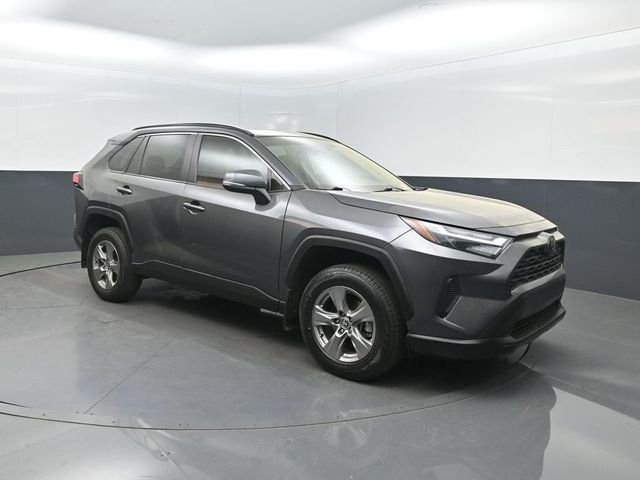 2024 Toyota RAV4 XLE FWD - 22993162 - 34