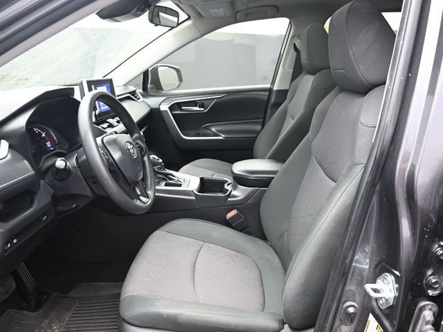 2024 Toyota RAV4 XLE FWD - 22993162 - 5