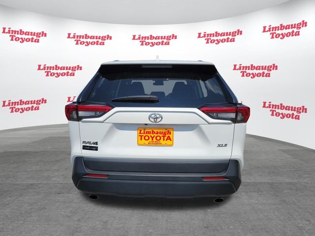 2024 Toyota RAV4 XLE FWD - 22912082 - 23