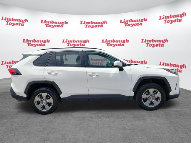 2024 Toyota RAV4 XLE FWD - 23013771 - 20
