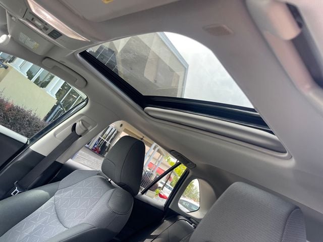 2024 Toyota RAV4 XLE FWD - 22944392 - 16