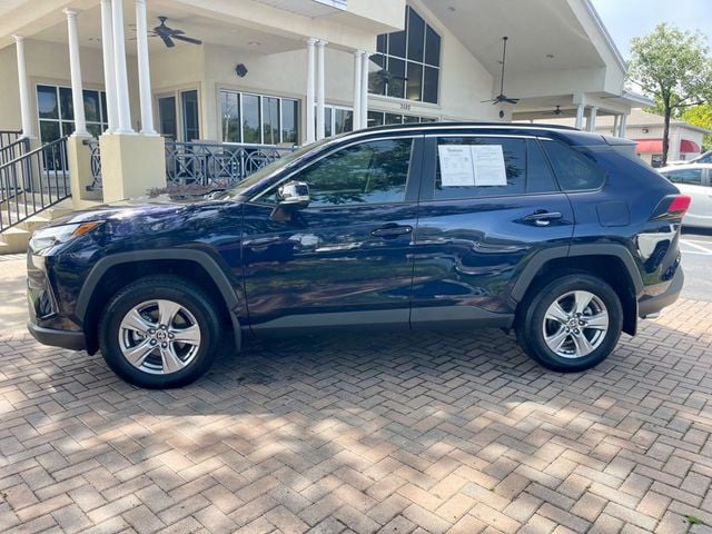 2024 Toyota RAV4 XLE FWD - 22944392 - 1
