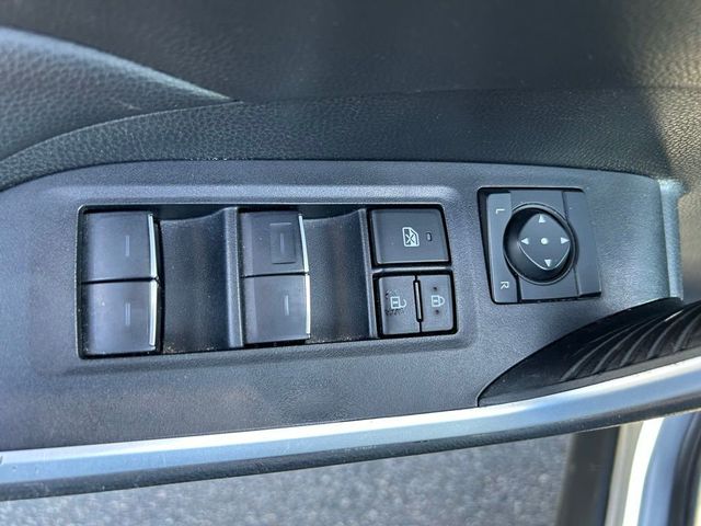 2024 Toyota RAV4 XLE FWD - 22963388 - 15