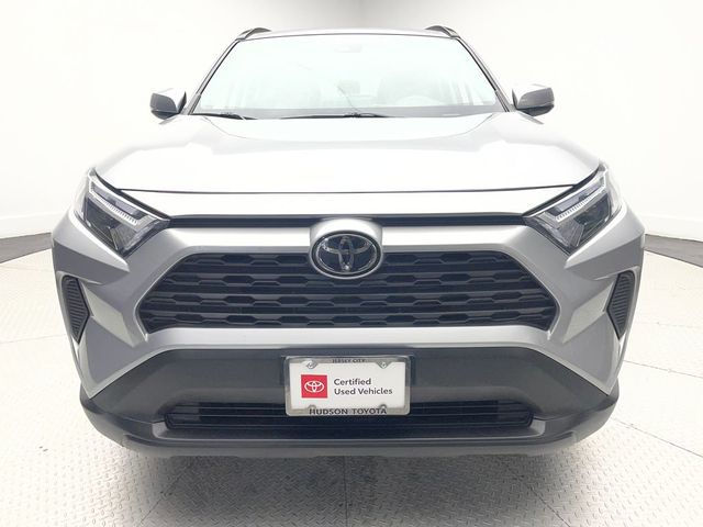 2024 Toyota RAV4 XLE FWD - 22984075 - 1