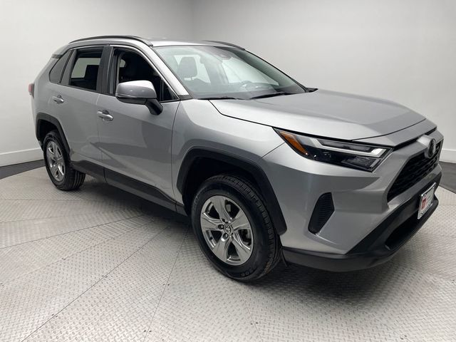 2024 Toyota RAV4 XLE FWD - 22984075 - 2