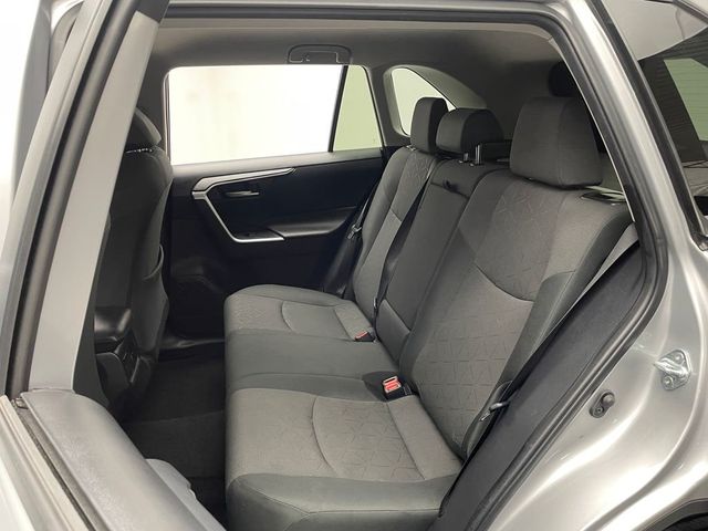 2024 Toyota RAV4 XLE FWD - 22984075 - 33