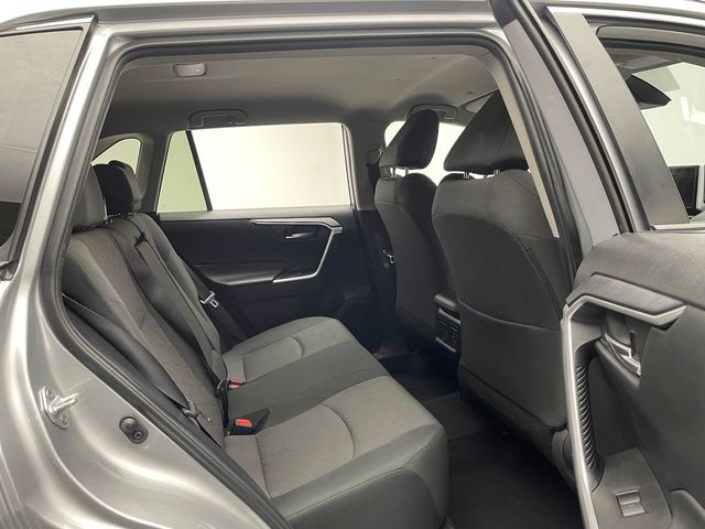 2024 Toyota RAV4 XLE FWD - 22984075 - 35