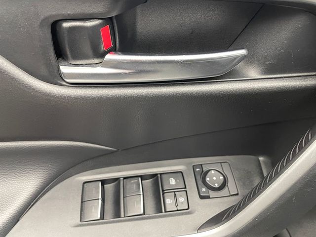 2024 Toyota RAV4 XLE FWD - 23005788 - 9