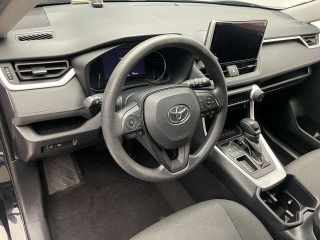 2024 Toyota RAV4 XLE FWD - 23005788 - 10