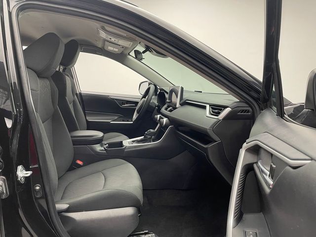 2024 Toyota RAV4 XLE FWD - 23005788 - 16