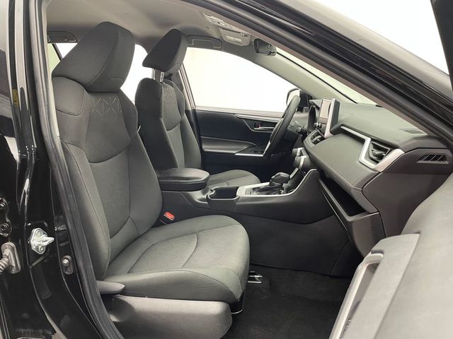 2024 Toyota RAV4 XLE FWD - 23005788 - 17