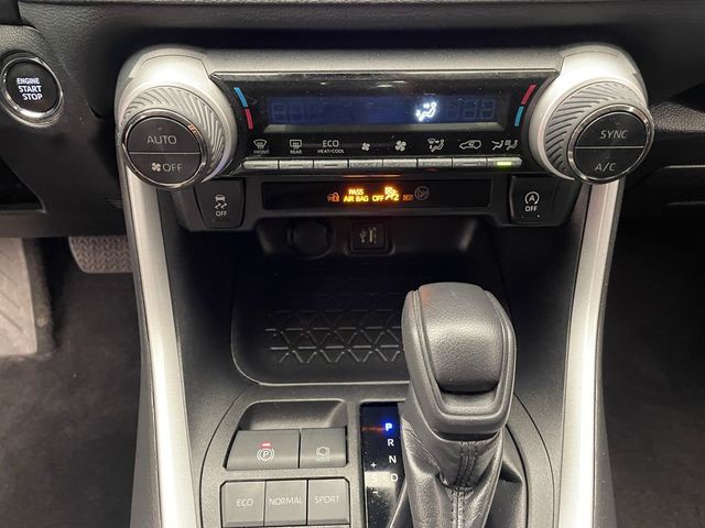 2024 Toyota RAV4 XLE FWD - 23005788 - 25