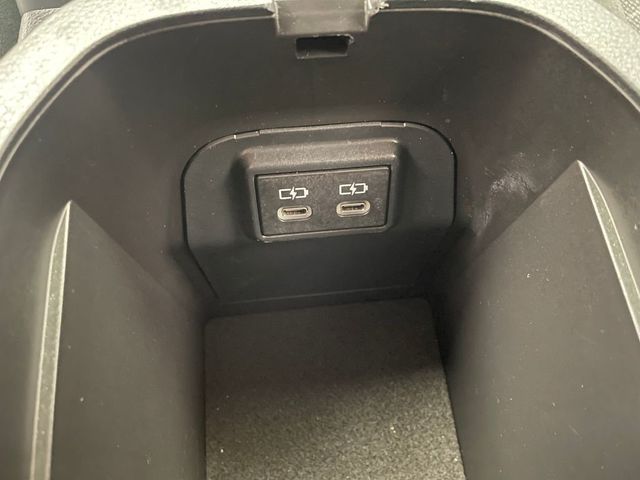 2024 Toyota RAV4 XLE FWD - 23005788 - 28