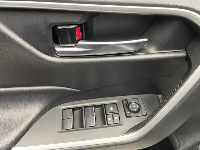 2024 Toyota RAV4 XLE FWD - 23010309 - 9