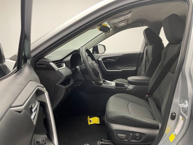 2024 Toyota RAV4 XLE FWD - 23010309 - 11