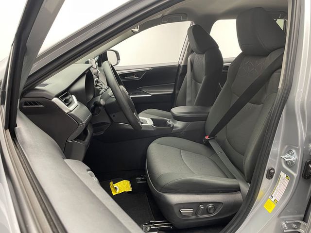 2024 Toyota RAV4 XLE FWD - 23010309 - 12