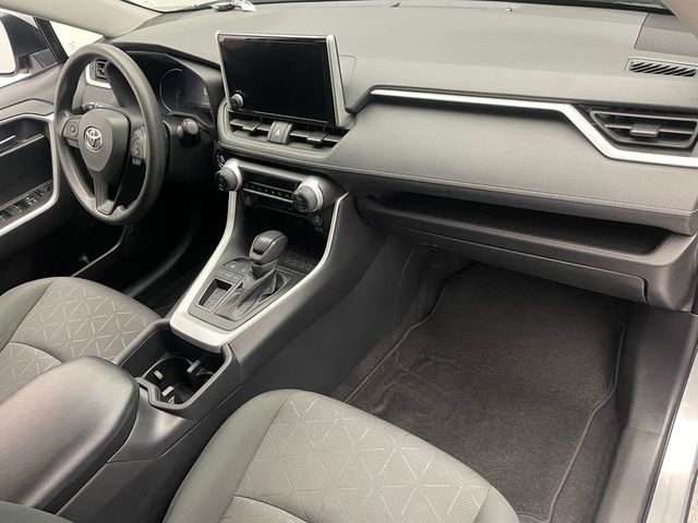 2024 Toyota RAV4 XLE FWD - 23010309 - 15