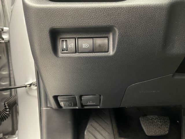 2024 Toyota RAV4 XLE FWD - 23010309 - 19