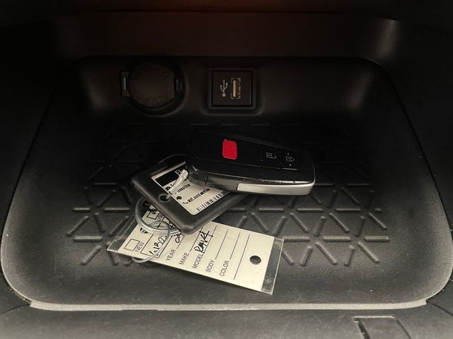 2024 Toyota RAV4 XLE FWD - 23010309 - 27