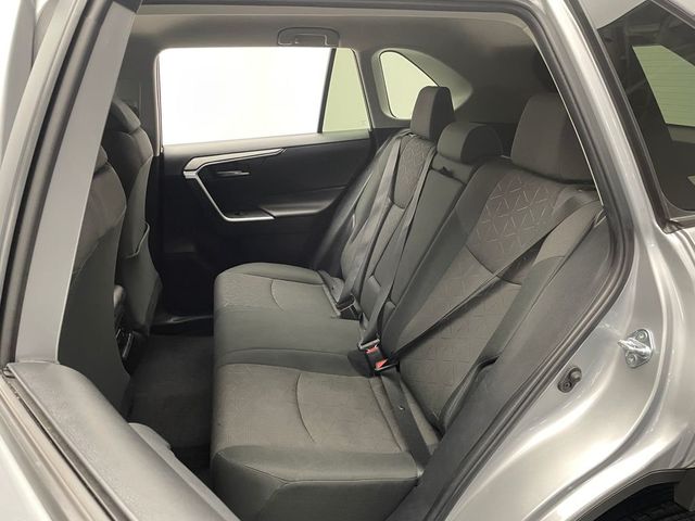 2024 Toyota RAV4 XLE FWD - 23010309 - 33