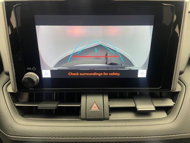 2024 Toyota RAV4 XLE FWD - 23010312 - 25