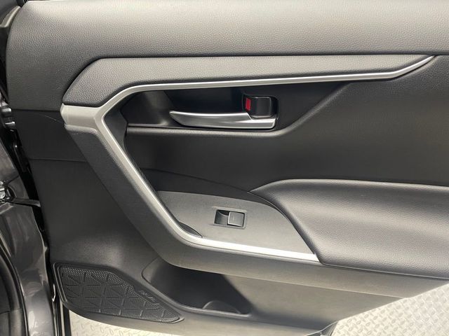 2024 Toyota RAV4 XLE FWD - 23010312 - 34