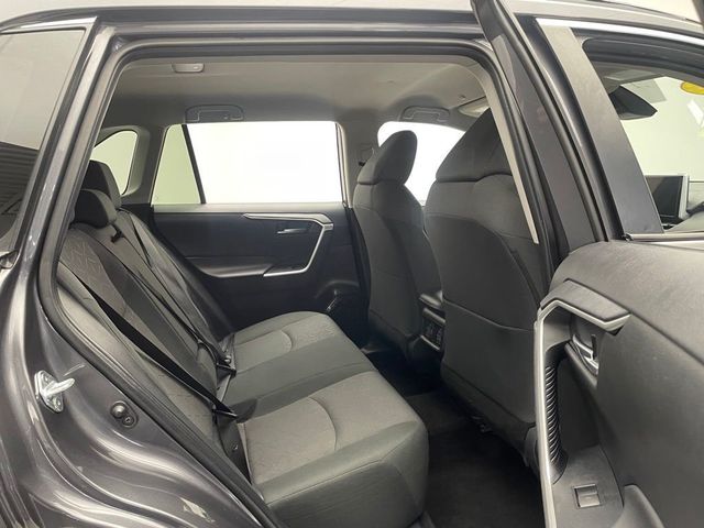 2024 Toyota RAV4 XLE FWD - 23010312 - 35