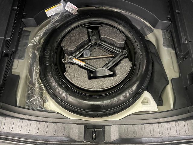 2024 Toyota RAV4 XLE FWD - 23010312 - 39