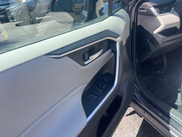 2024 TOYOTA RAV4 XLE PREMIUM - 23064019 - 10
