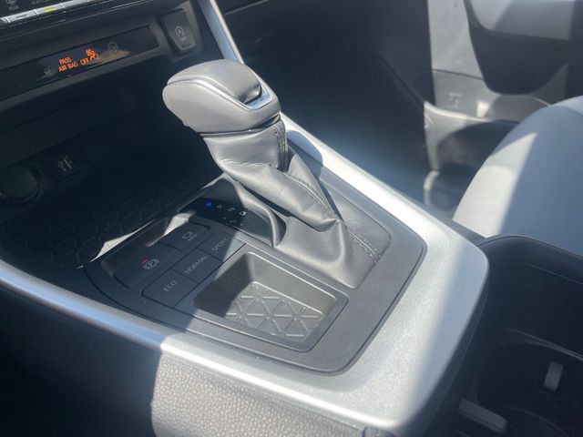 2024 TOYOTA RAV4 XLE PREMIUM - 23064019 - 18