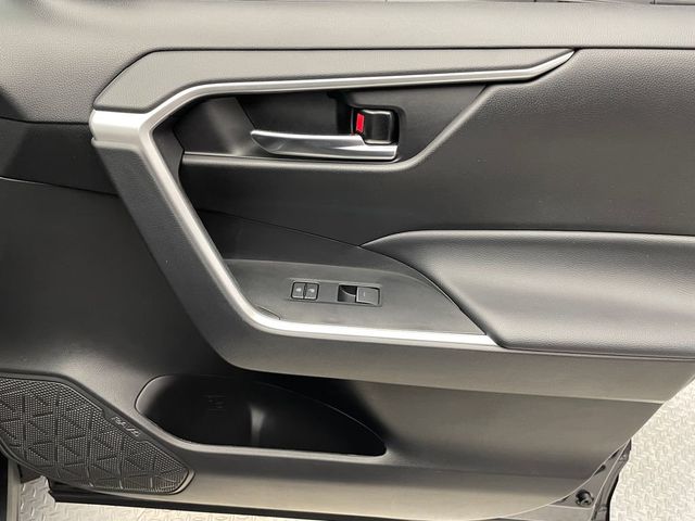 2024 Toyota RAV4 XLE Premium AWD - 22997626 - 14