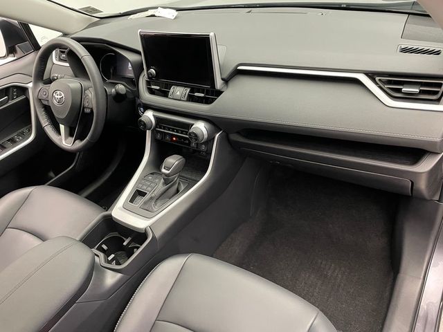 2024 Toyota RAV4 XLE Premium AWD - 22997626 - 15