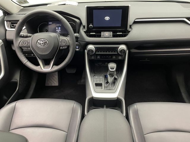 2024 Toyota RAV4 XLE Premium AWD - 22997626 - 18