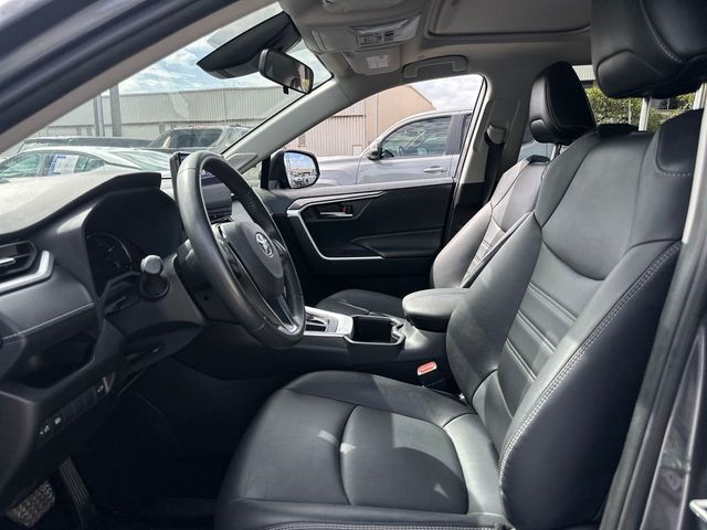 2024 Toyota RAV4 XLE Premium FWD - 22950235 - 11