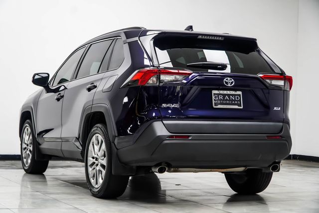 2024 Toyota RAV4 XLE Premium FWD - 23066618 - 9