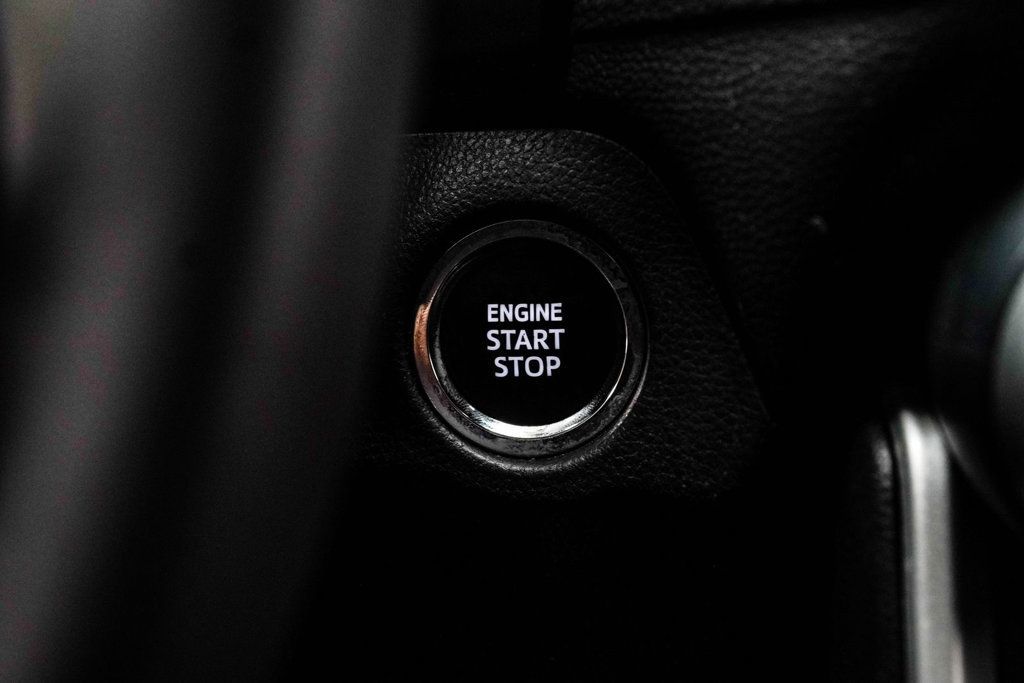 Toyota RAV4 photo 21