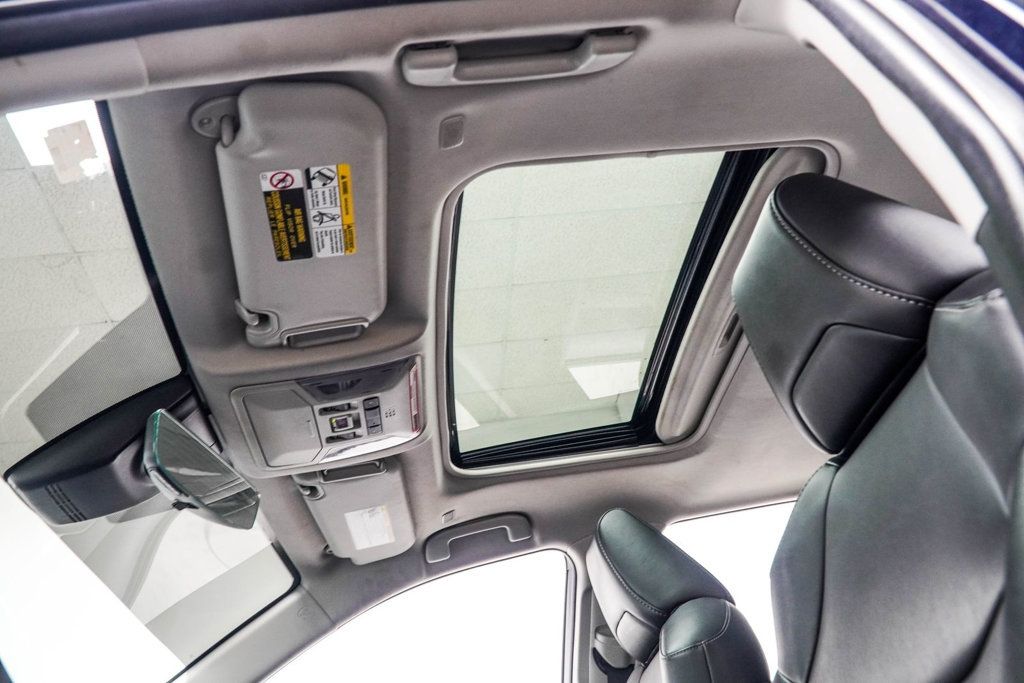 Toyota RAV4 photo 37