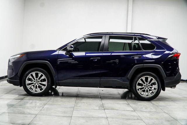 2024 Toyota RAV4 XLE Premium FWD - 23066618 - 8