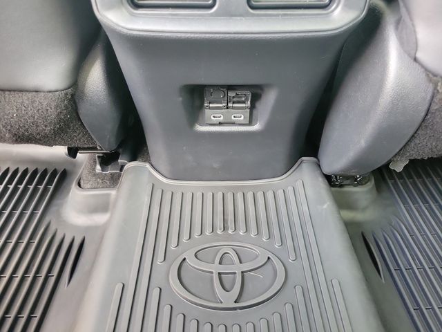 2024 Toyota RAV4 XLE Premium FWD - 22926706 - 10