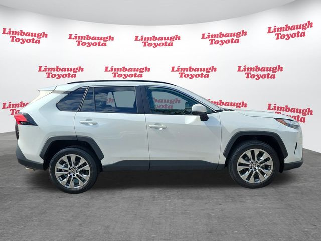2024 Toyota RAV4 XLE Premium FWD - 22926706 - 23