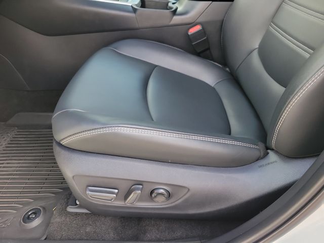 2024 Toyota RAV4 XLE Premium FWD - 22926706 - 5